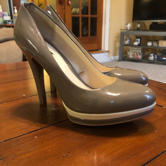 Nude Platform Pumps, size 8 - Picture 4 of 4